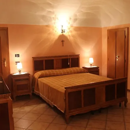 Vingeroto Apartment